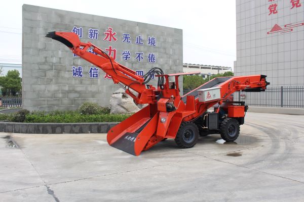 襄陽永力通:只做履帶扒渣機,所以更專業