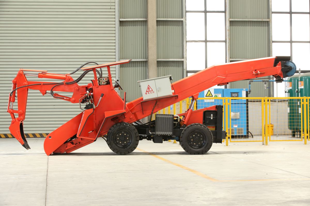 永力通皮帶式隧道扒渣機,出渣效率提升30%